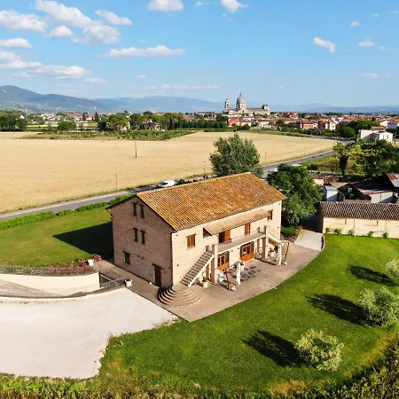 Alloggio per agriturismo Assisium *